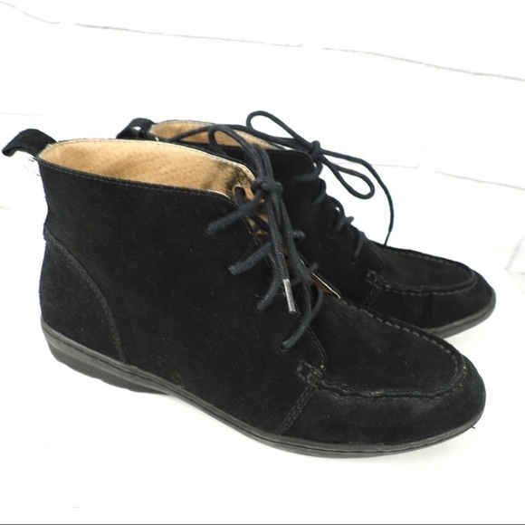 Lands End 7 black suede lace-up booties - Picture 10 of 10